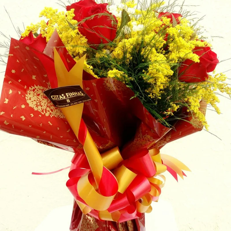 Buqu� de 6 Rosas Vermelhas