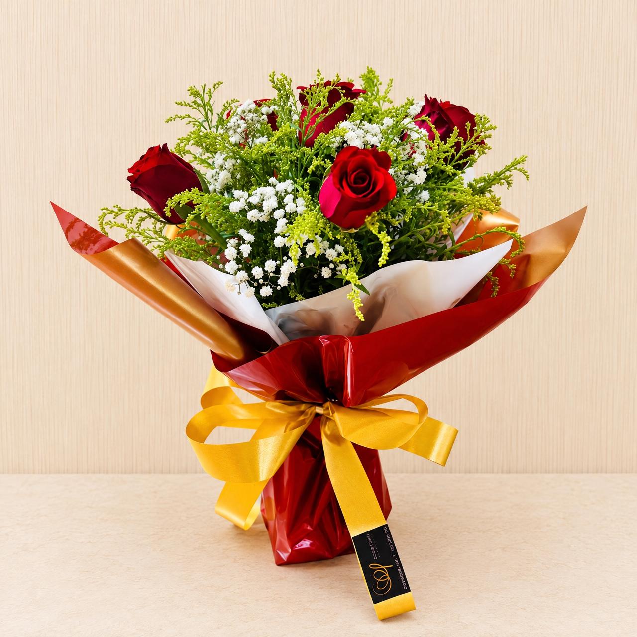 Buqu� de 6 Rosas Vermelhas